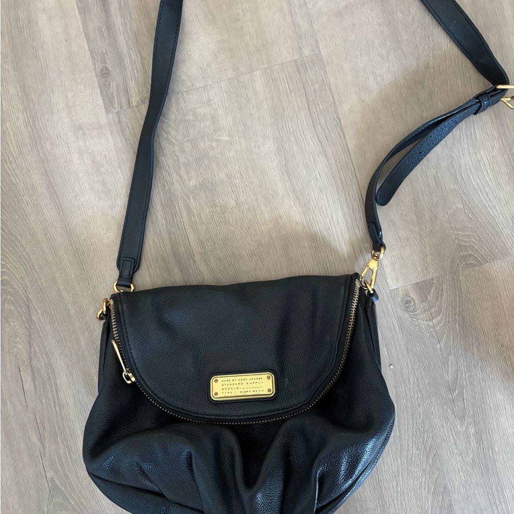 Marc by Marc Jacob’s Natasha Black Leather Crossbody Bag